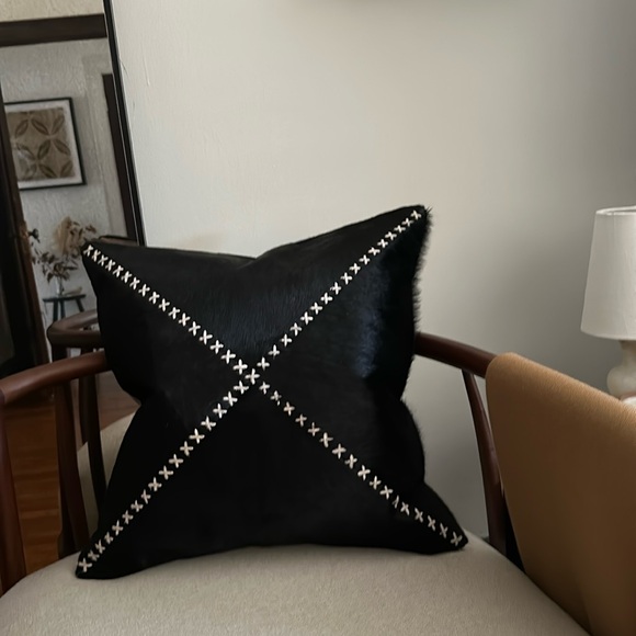 New Arhaus Black white hair on hide leather pillow cover linen suede whipstitch - Picture 5 of 16